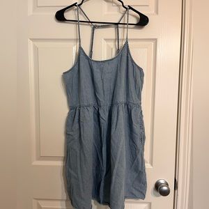 American Eagle Denim (cotton) dress with pockets! Size XL, never worn.